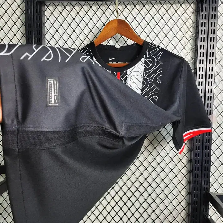 Angleterre x BRBRRY Black/White - Image 6